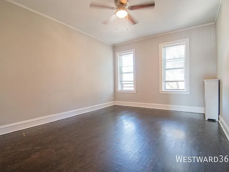 2445 W Rosemont Ave #1 — Photo 5