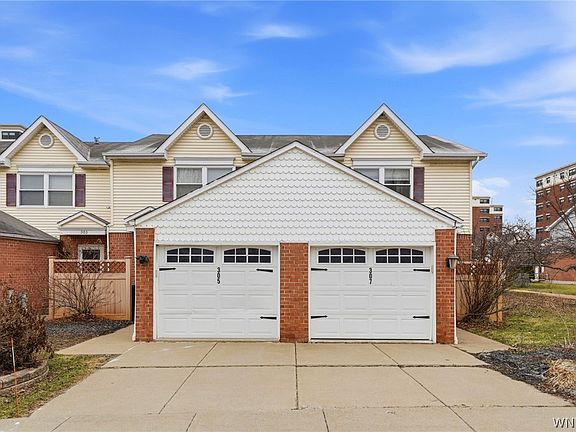 2nd image of 307 King Peterson Rd