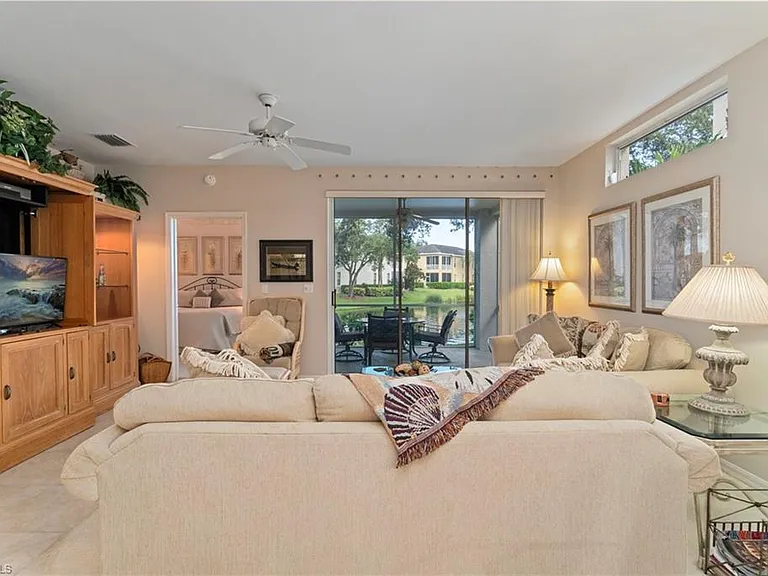 3412 Pointe Creek Ct #102 — Photo 8