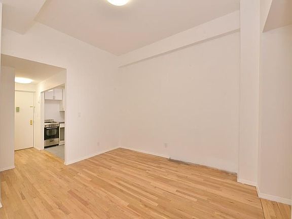 5th image of 160 W 16th St APT 2A