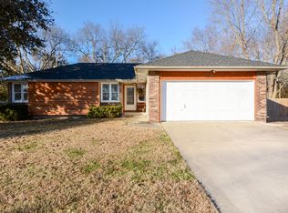 3415 W El Castile St, Springfield, MO 65807