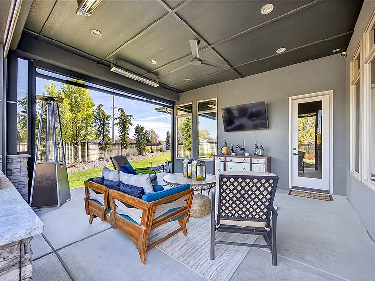 4718 E Goldstone Dr — Photo 32