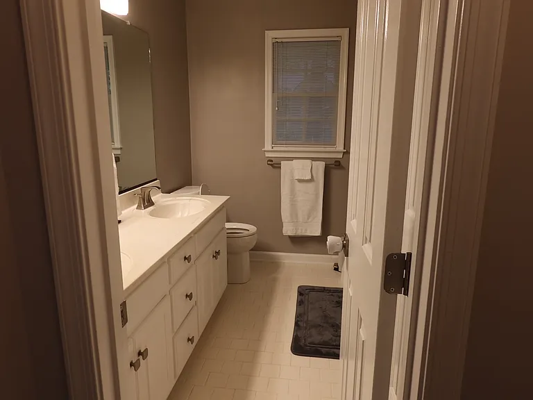 203 Rock Creek Ct — Photo 30