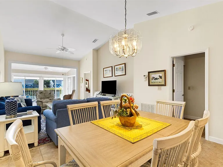 1233 Spoonbill Landings Cir — Photo 10