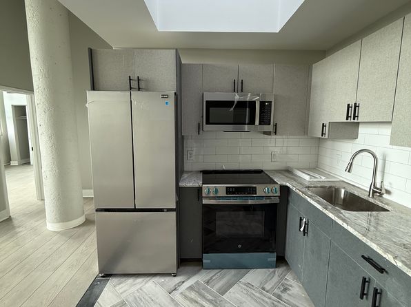 275 Chapel St #4-B