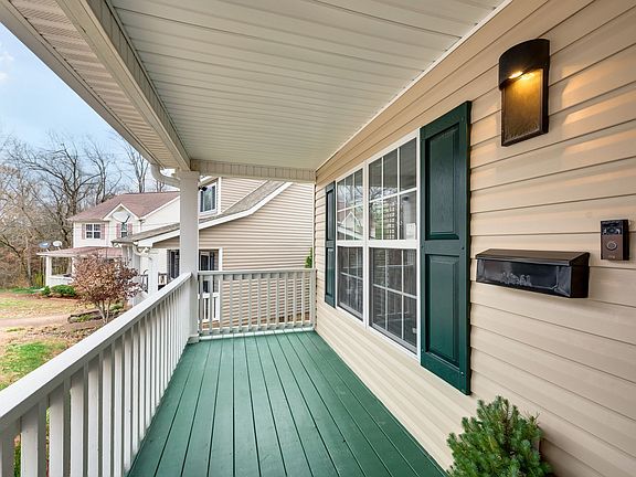 2nd image of 1904 Terragon Ct