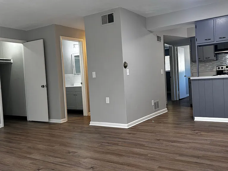 Spacious 2 bedroom 2 bath apartments in Harrison Township! — Photo 24