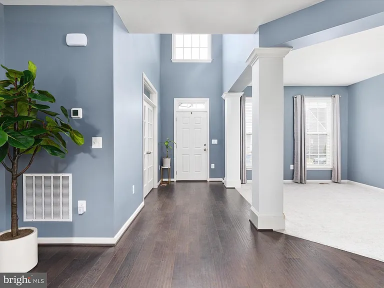 126 Farmhouse Ct — Photo 31