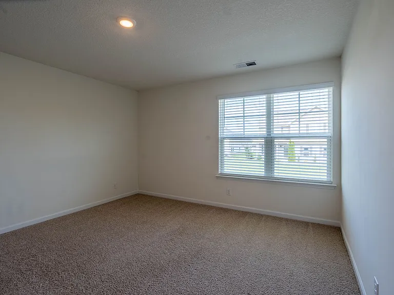 2915 Southbridge Rd — Photo 12