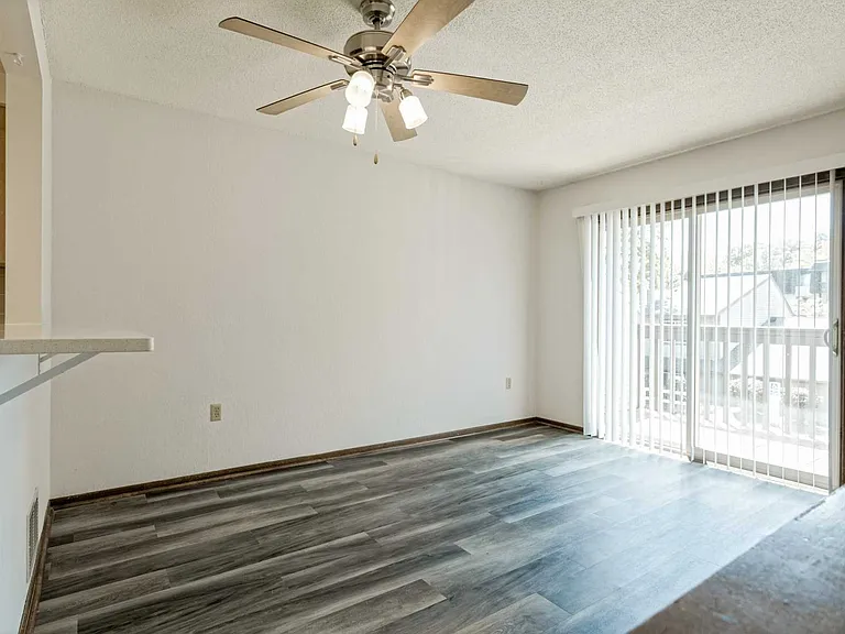 Unit living room