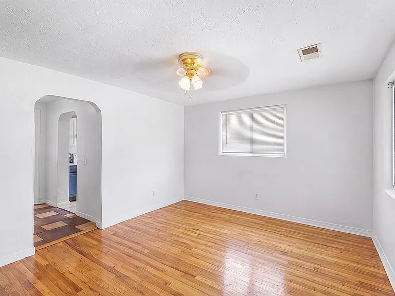 4920 La Cienega St NW — Photo 8