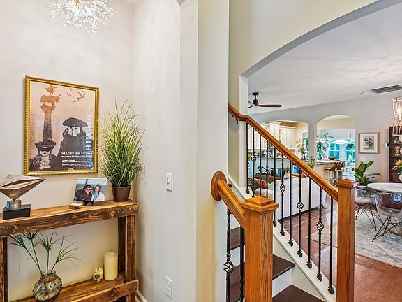 5th image of 1658 Sparkleberry Ln