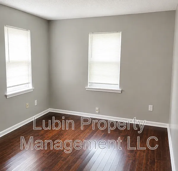 2358 Zanone Ave — Photo 4
