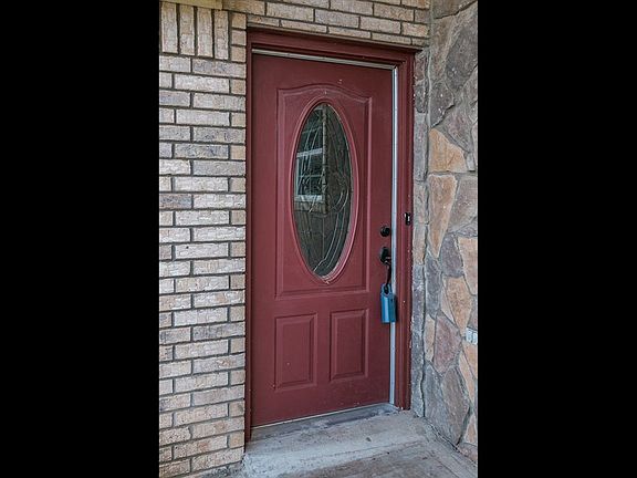 5th image of 8404 Barstow Dr