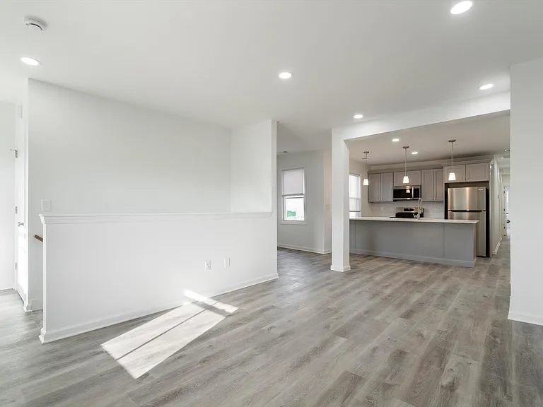 146 Nassau St #33 — Photo 1