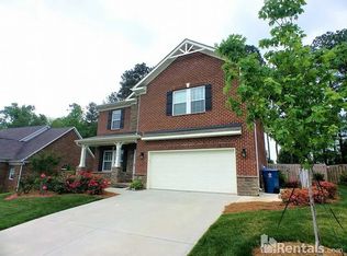 5329 Poplar Knoll Dr, Matthews, NC 28105