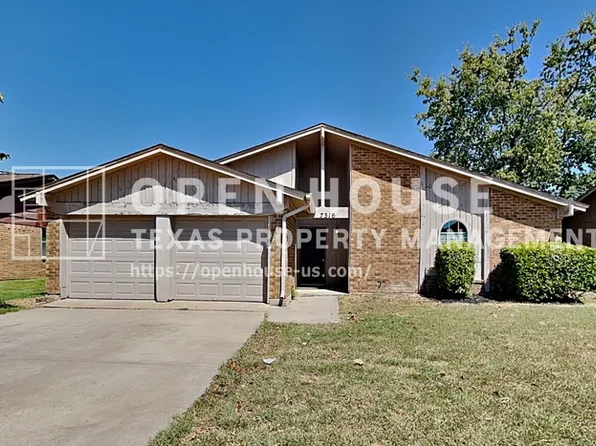 7316 Echo Hill Dr, Watauga, TX 76148