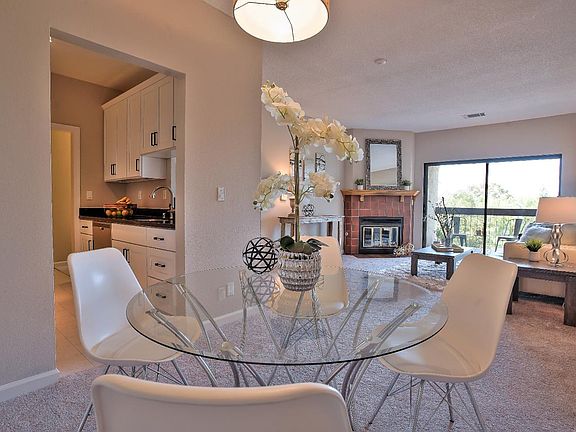 5th image of 39887 Cedar Blvd Unit 350