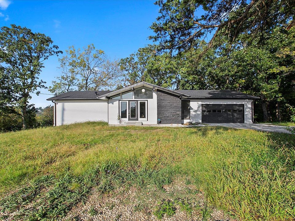 1st image of 863 Melinda Dr