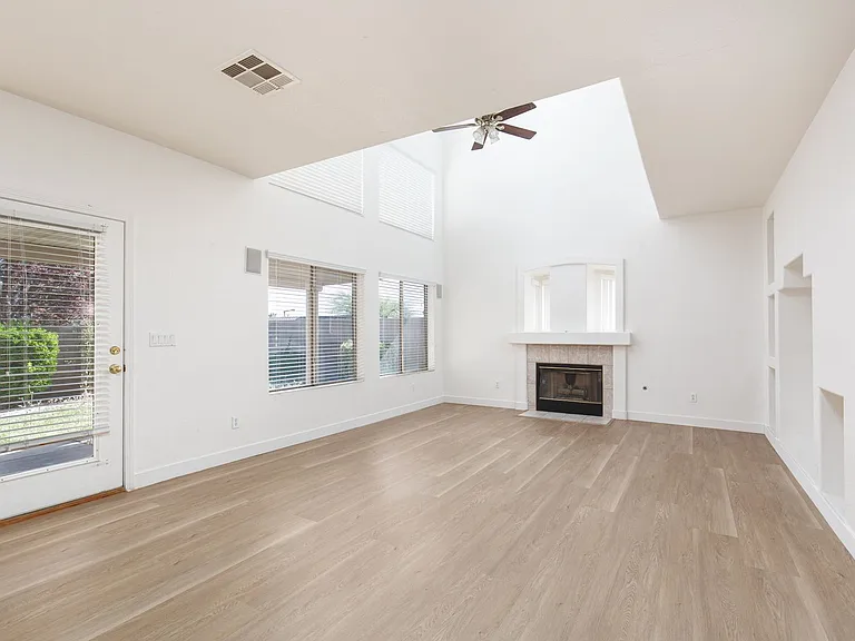 408 Madison Taylor Pl — Photo 18