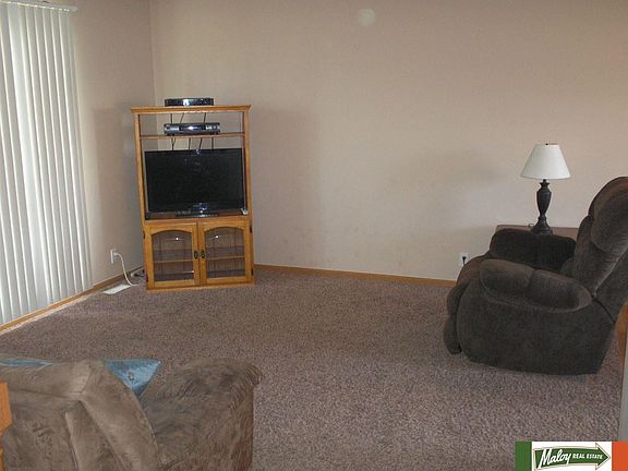 3rd image of 10708 S 17th St
