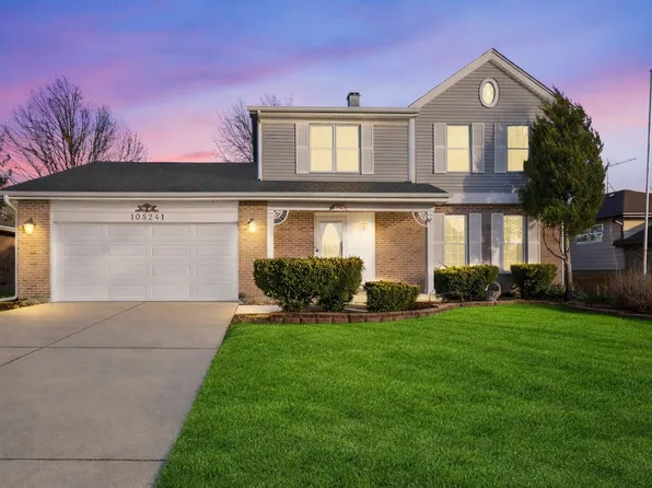 10S241 Wallace Dr, Downers Grove, IL 60516