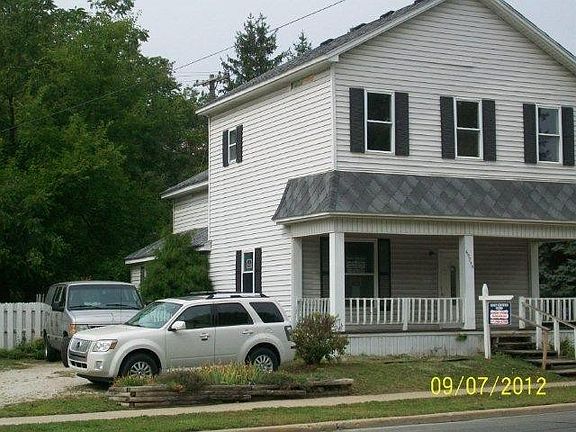4th image of 69755 Main St