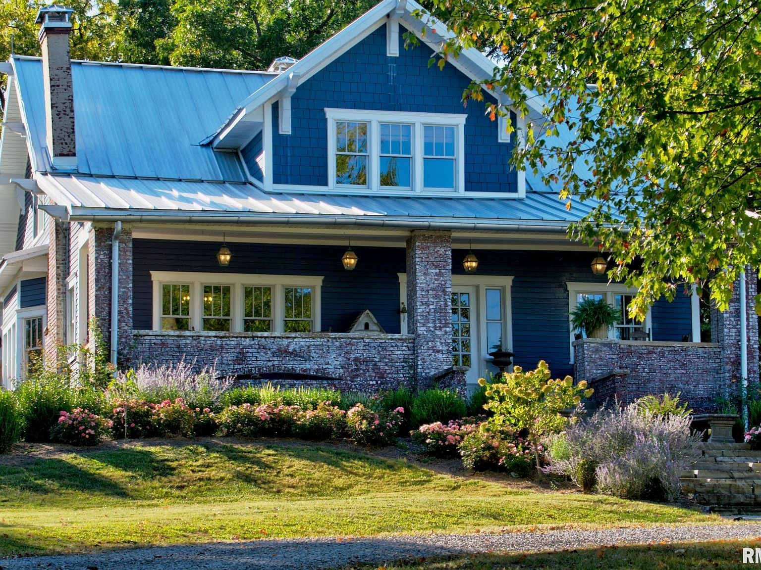 2021 Oglesby St, Harrisburg, IL 62946 Zillow