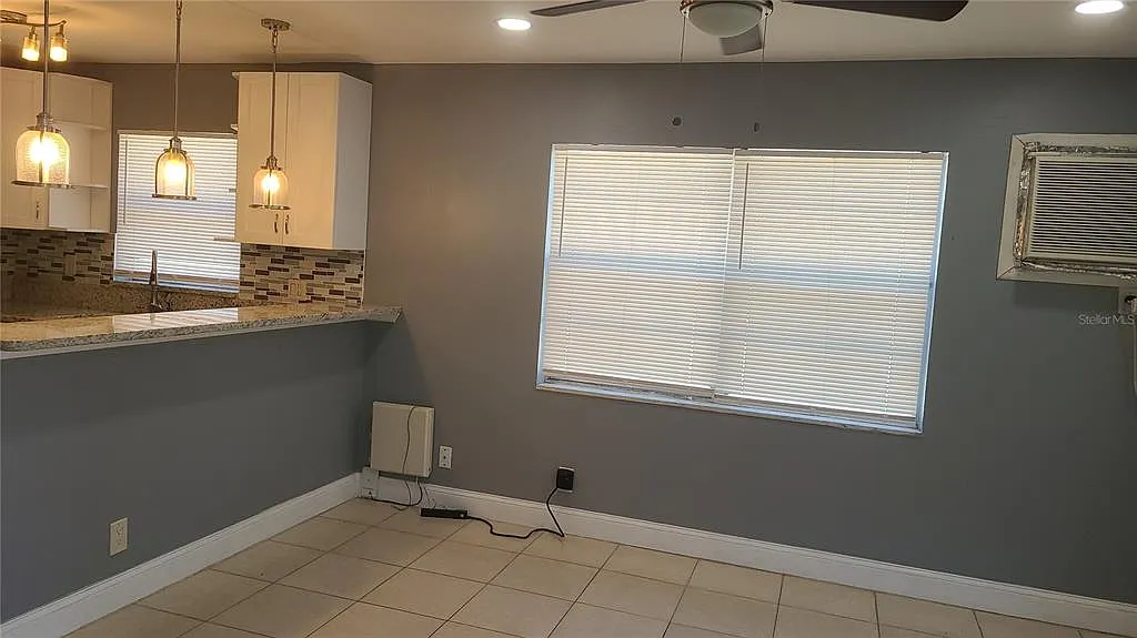 1 bed, 1.0 bath, 650 sqft, $1,250 — Photo 2