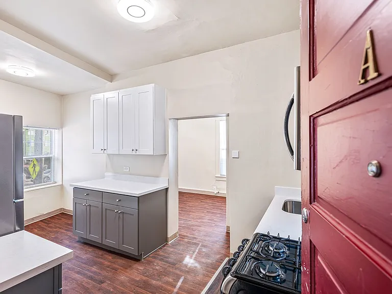 Abbey Park Apartments — Photo 9