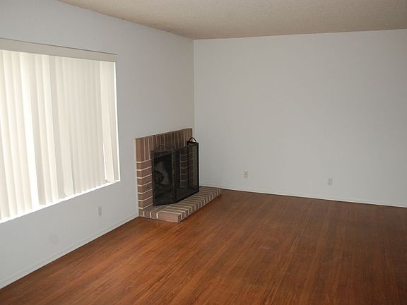 4th image of 487C Cannon Green Dr