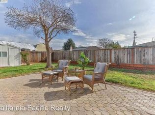 6826 Cabernet Ave, Newark, CA 94560