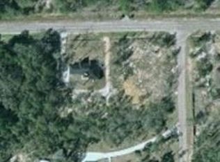 7655 Robinwood Dr, Saraland, AL 36571