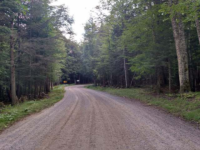 2nd image of Duck Lake Rd