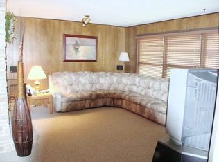 8110 Sierra Oval, Cleveland, OH 44130