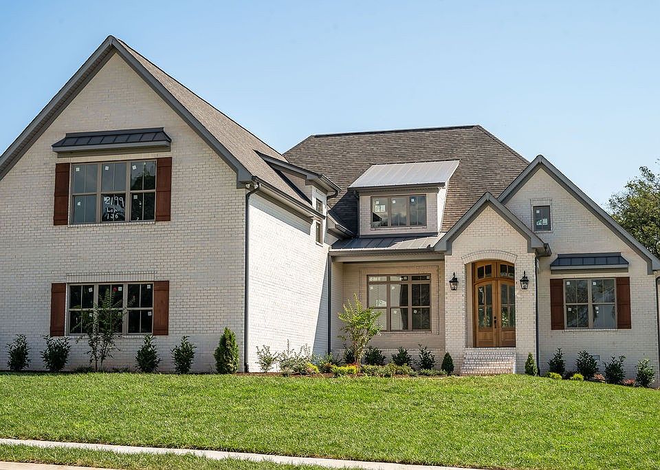 1st image of 2199 Gordon Xing Lot 136