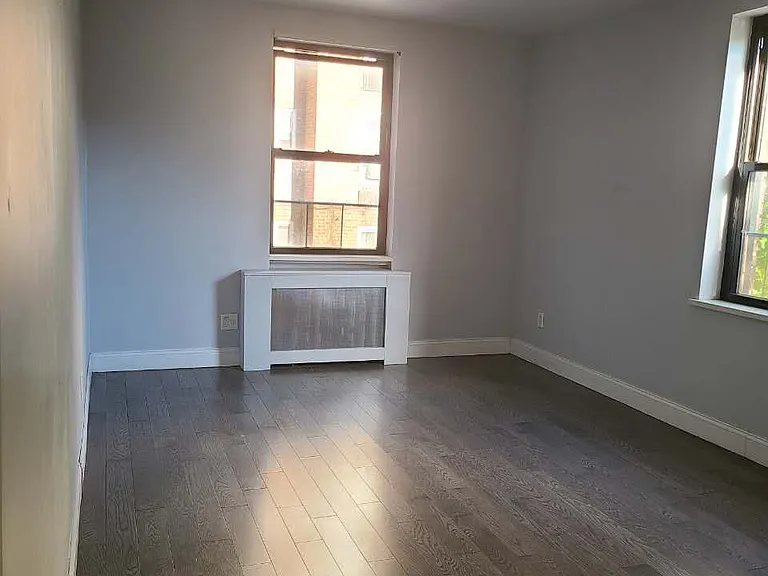 42-04 Layton St #214 — Photo 1