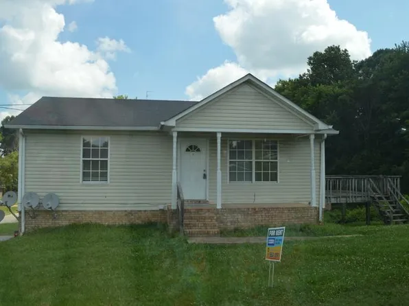 6 Cable Rd, Oak Grove, KY 42262