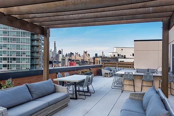 Rented by Douglas Elliman | media 16