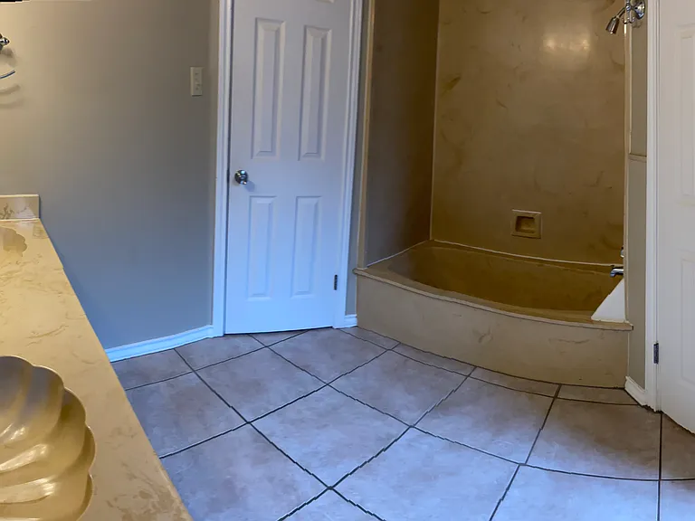 7225 Sugar Ridge Rd — Photo 17