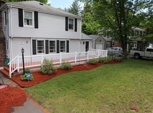 520 Amherst Rd, South Hadley, MA 01075
