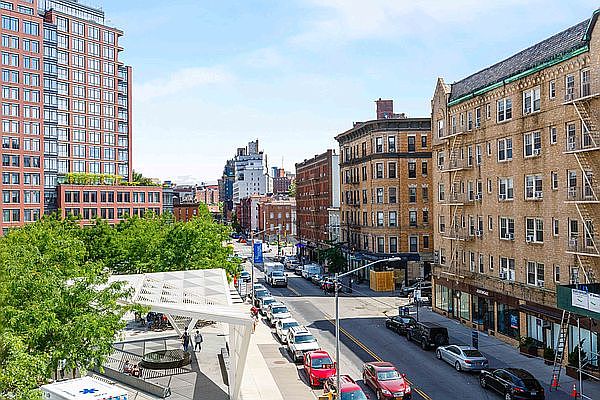 1st image of 225 W 12th St APT 2I
