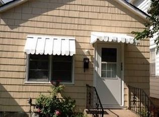 293 Harrison Ave, Saint Paul, MN 55102