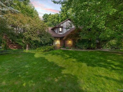 2241 Willow Leaf Dr, Rochester Hills, MI, 48309