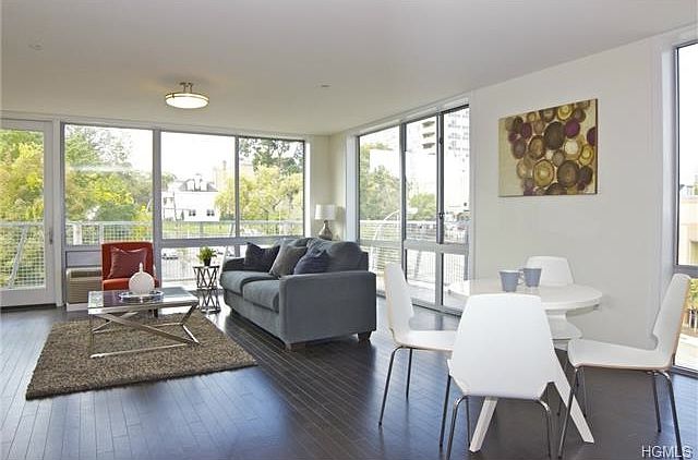 1st image of 10 Dekalb Ave APT 411
