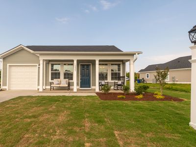 111 Johnson Ridge Way, Four Oaks, NC, 27524