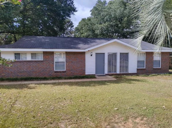 4309 Kwajalein Dr, Mobile, AL 36609