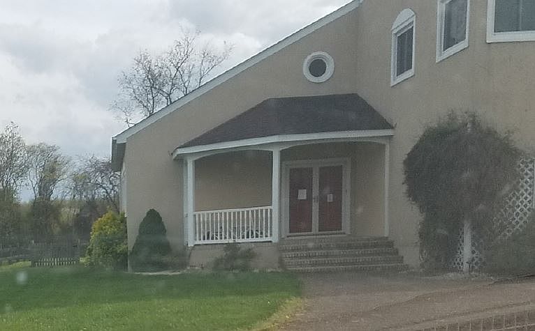 2nd image of 107 Kings Creek Rd