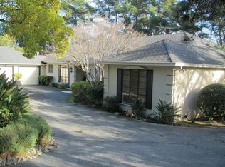 725 Clydesdale Dr, Hillsborough, CA