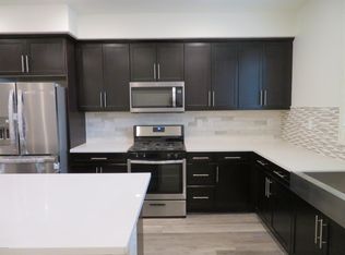 358 Serra St, Camarillo, CA 93010